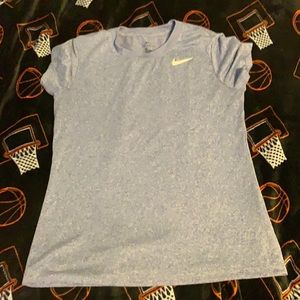 dri fit Nike top